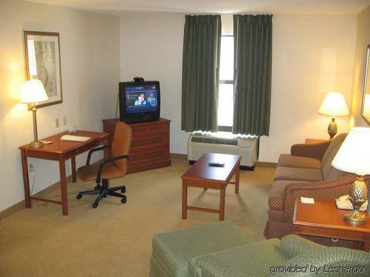 Hampton Inn & Suites East Lansing Okemos Room photo